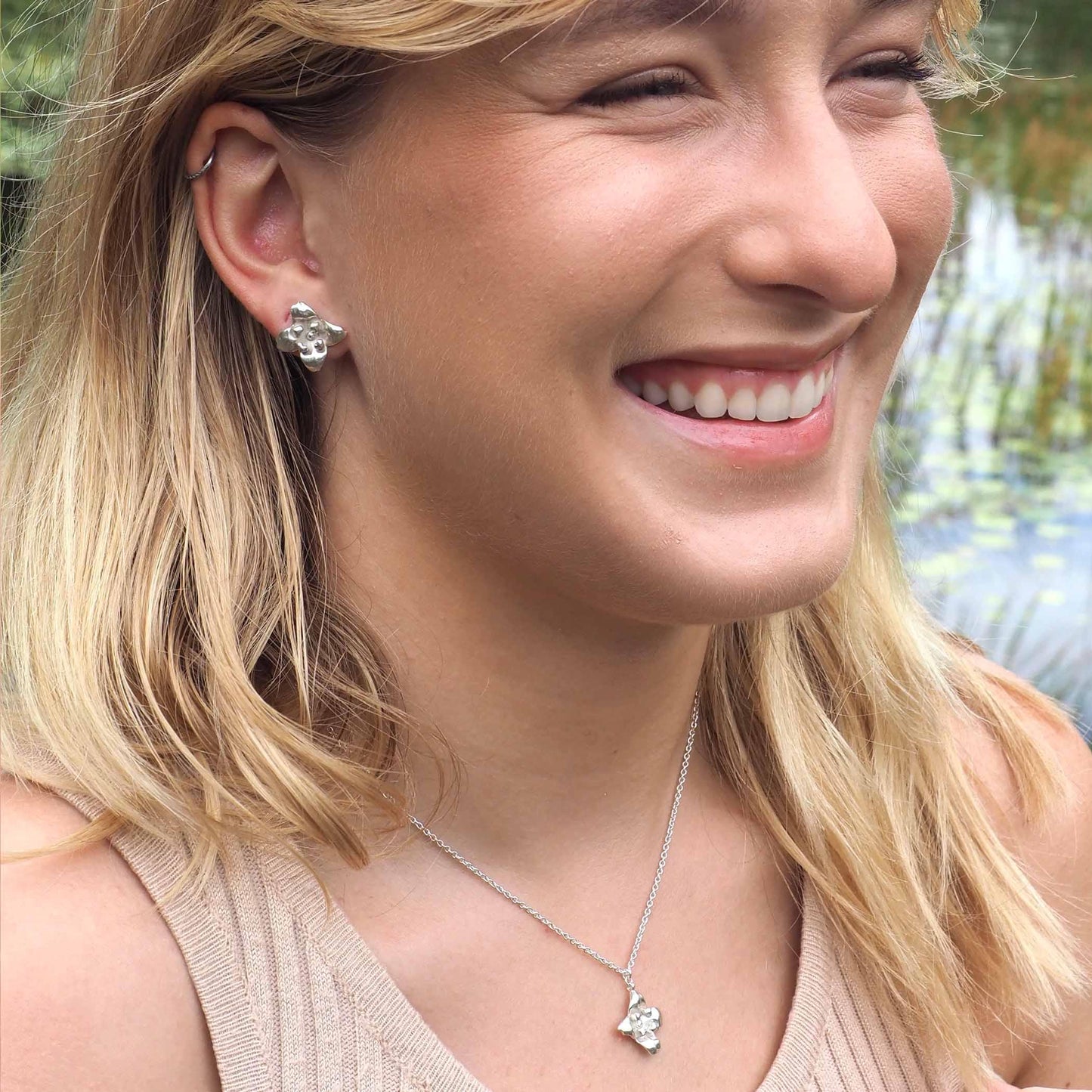 Grey Mangrove Flower Pendant - Maxine Noosa